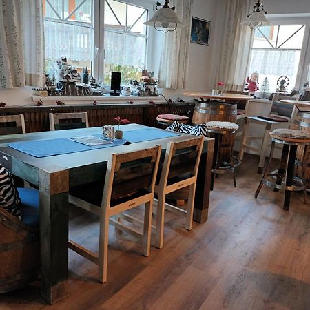 Gaestehaus-Pension Familie Dwars Spitz an der Donau المظهر الخارجي الصورة
