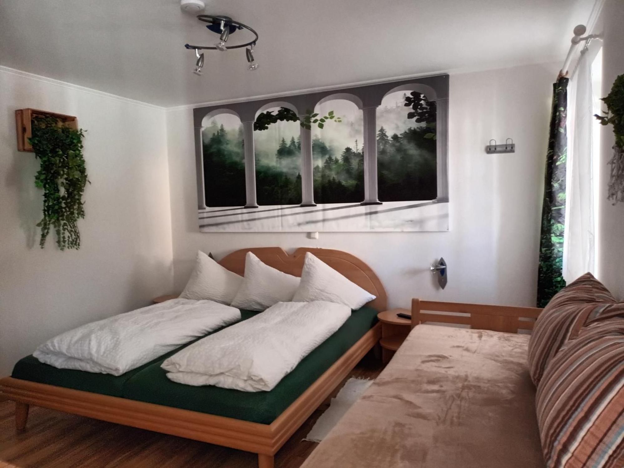 Gaestehaus-Pension Familie Dwars Spitz an der Donau الغرفة الصورة